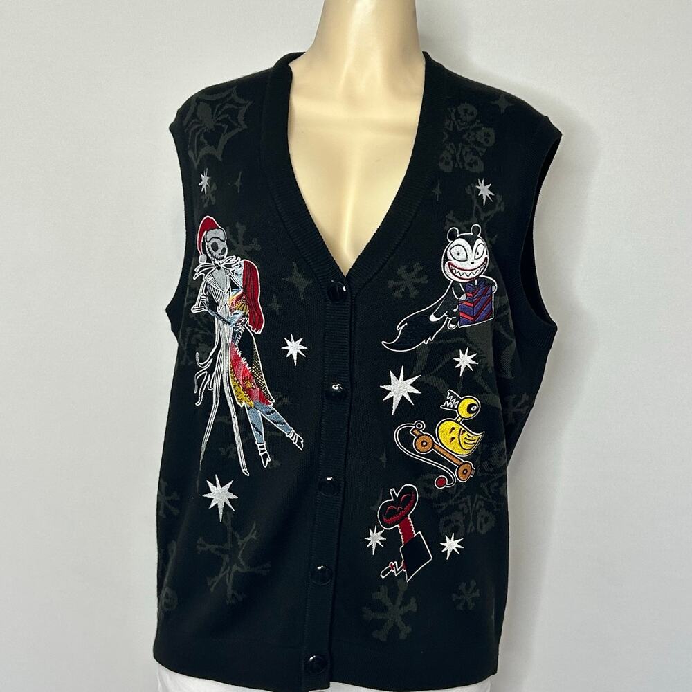 Disney Her UniverseThe Nightmare Before Christmas Sweater Vest M NWT Jack Sally
